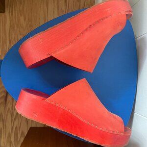 Bryr Studio  - Norma Flame Clogs